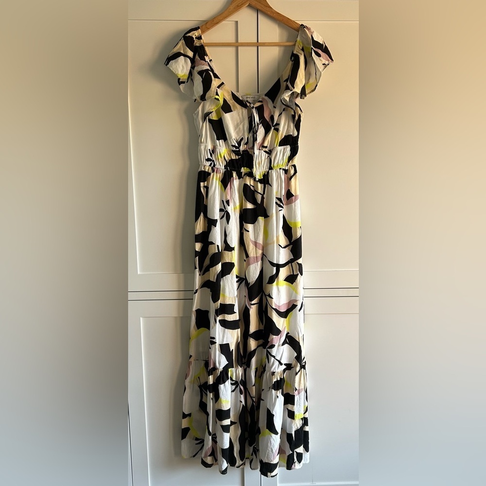Nine West Multicolor Abstract Lined Maxi Tiered Dress Flutter Sleeves Sz Small